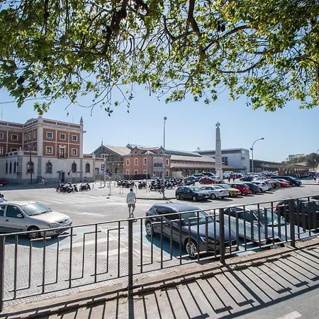 Sherezade Y La Ciudad De Apartman