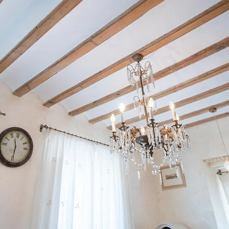 Apartman Sherezade Y La Ciudad De