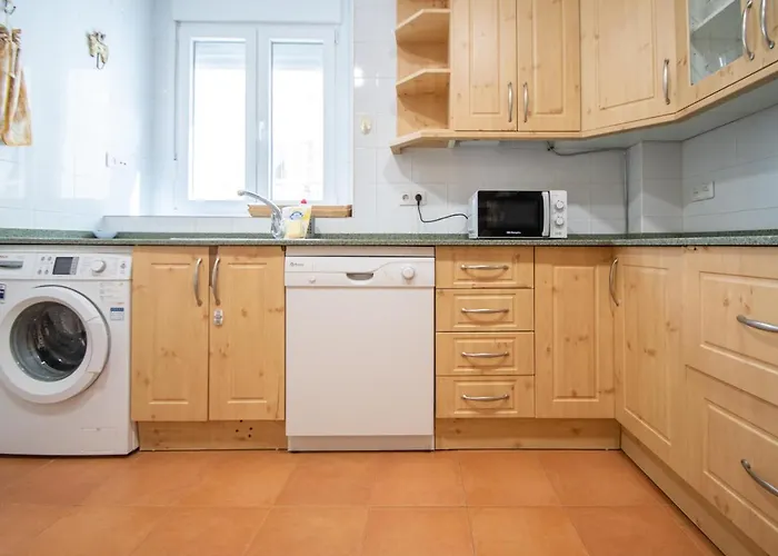 Sherezade Y La Ciudad De *