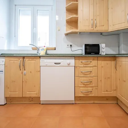 Sherezade Y La Ciudad De *