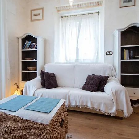 Sherezade Y La Ciudad De Appartement *