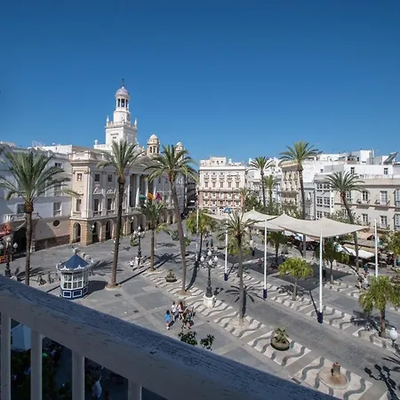 Apartman Sherezade Y La Ciudad De Cádiz