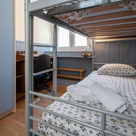 Sherezade Y La Ciudad De