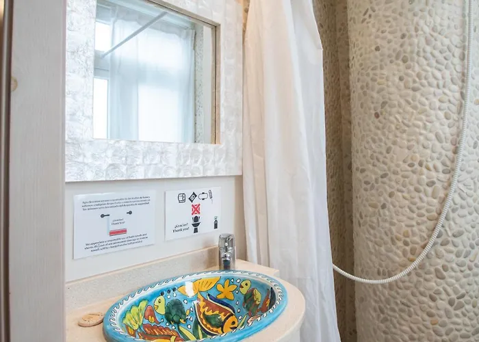 Sherezade Y La Ciudad De Apartman Cádiz